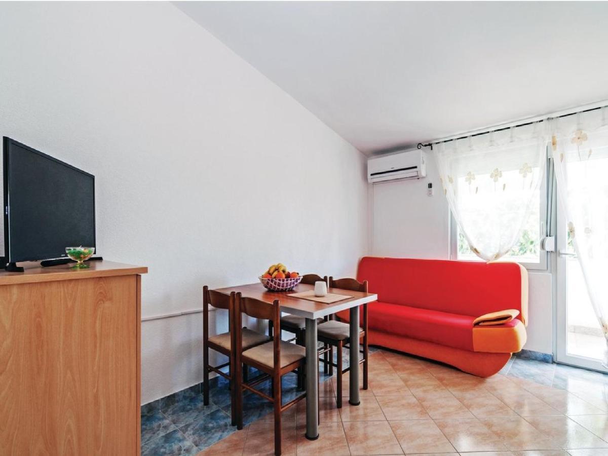 Apartments Hak Vir Εξωτερικό φωτογραφία
